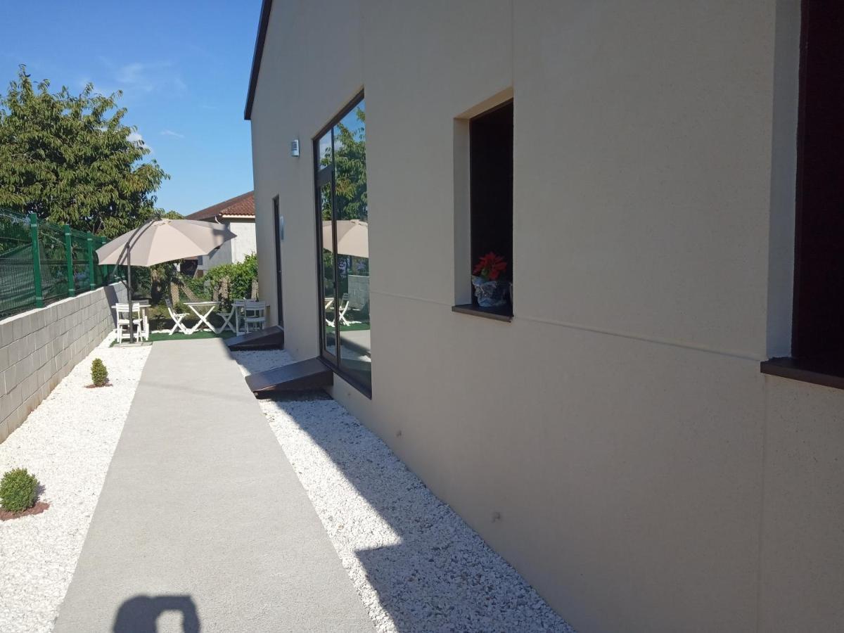 Guest House Clarevar Tui Exterior foto